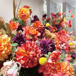 レミルフォイユドゥリベルテの生け込み・施工・装飾・装花・設営、空間装飾シーズン過去実績